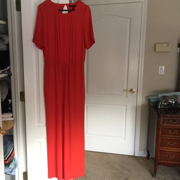 Bcbg open back curry red jumper size medium