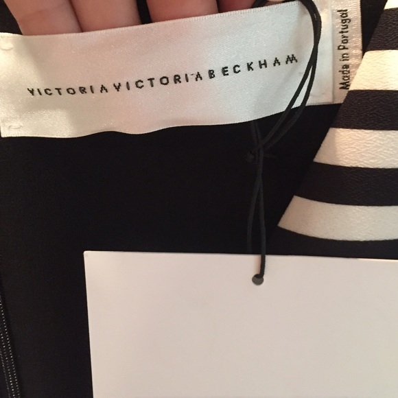 NWT: Victoria Beckham black and white geo dress - Picture 3 of 4