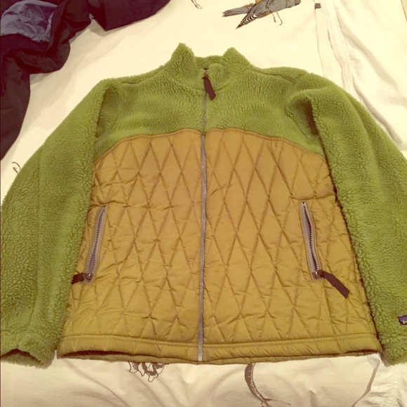 Green Patagonia jacket.