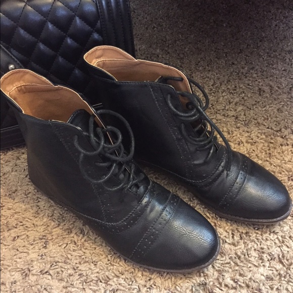 Little black booties!