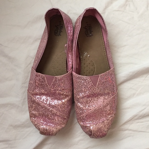 Faded Glory Pink Glitter Slip On Shoes