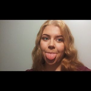 Meet your Posher, Kellie