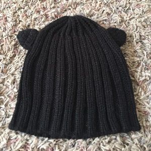 Bethany Mota black kitty beanie