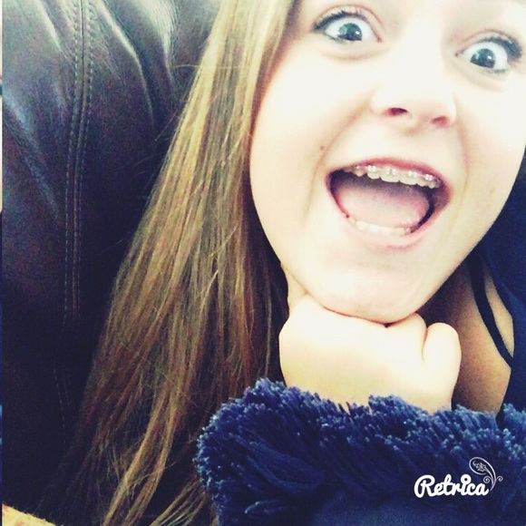 Meet your Posher, Missy - Picture 1 of 1