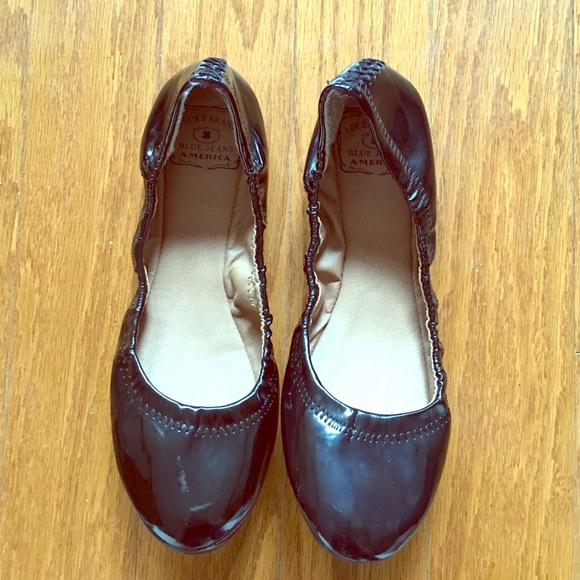 🎄Lucky Flats