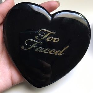 Great condition Too Faced Soulmates brush/bronzer