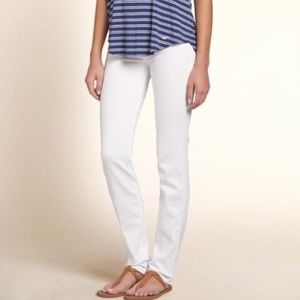 1HRflashsale💕Abercrombie White Skinny Jeans