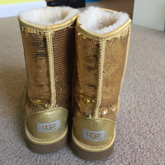 Gold sparkle UGGs - Picture 3 of 4