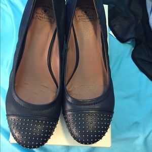 Lucky brand studded toe wedges