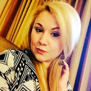 Meet your Posher, Stacy