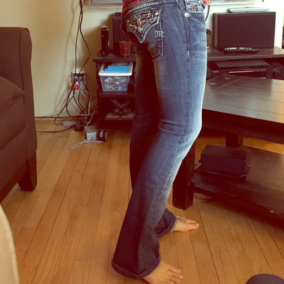 High Quality Trendy Jeans - Picture 1 of 3