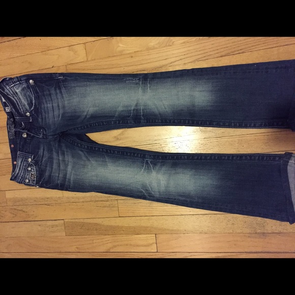 High Quality Trendy Jeans - Picture 3 of 3