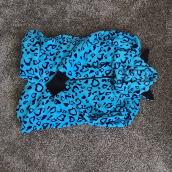 Blue cheetah jammies