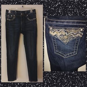 Miss me Mid-Rise Skinny Jeans (Comes w/ FREE Gift)