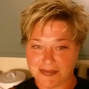 Meet your Posher, Nichole