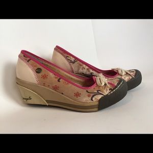 Satin sneaker wedges 9.5