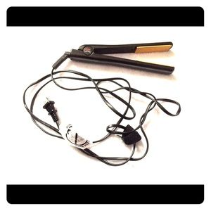 CHI AIR hair straightener! Brand new. Never used.