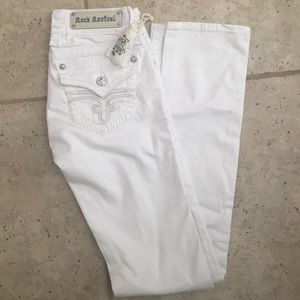Rock Revival New white straight leg jeans 27