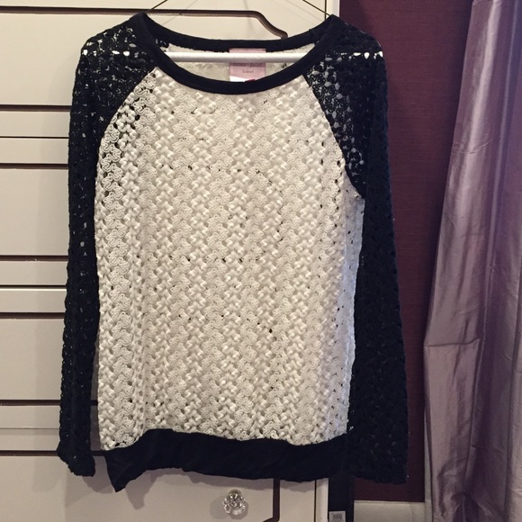 Long Sleeve Knit Top