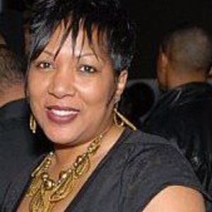 Meet your Posher, Deanie