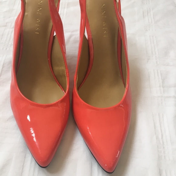 Grapefruit pointy sling backs