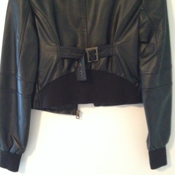 Leather jacket - Picture 4 of 4