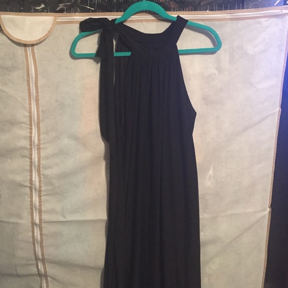 Tie-neck, halter maxi dress