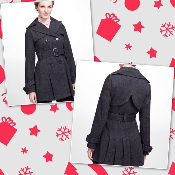 YOKI Fit & Flare Trench Coat w/ Back Detail - Picture 3 of 3