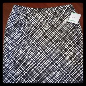 Kasper Blk/Wht skirt