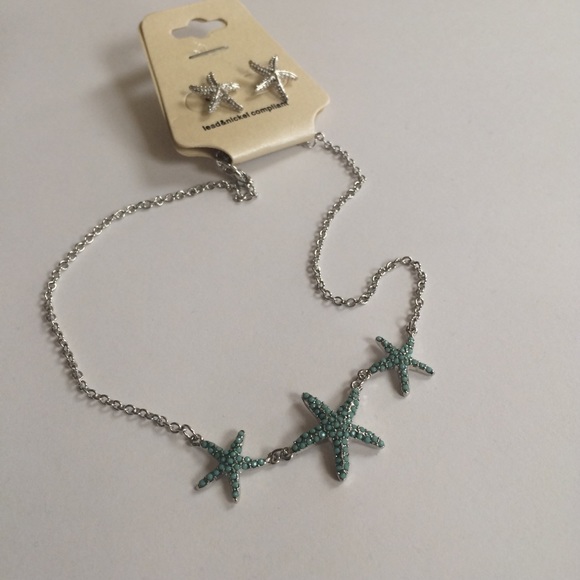 Triple starfish necklace set - Picture 3 of 3