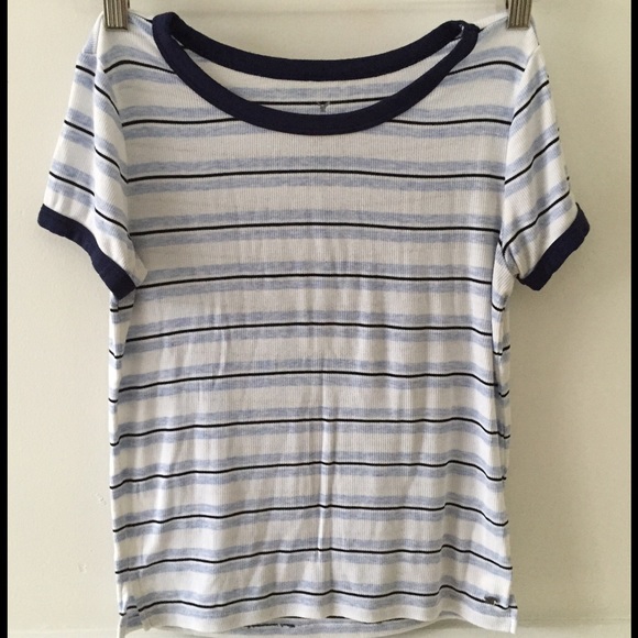 Crop top for some, shorter t-shirt for most.