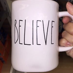 BELIVE White mug