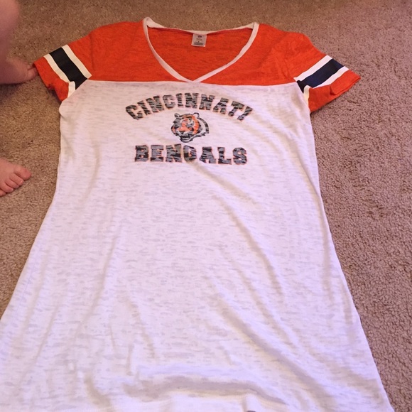 Short sleeve bengals t shirt