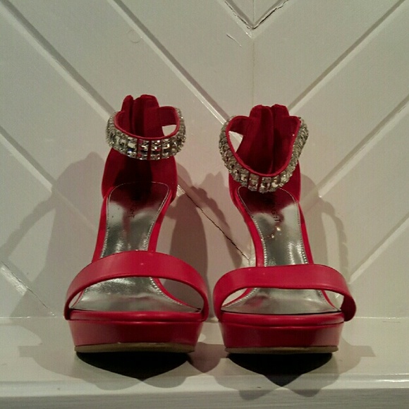 🔴 $$ Redd Hott ♨Heels!! - Picture 4 of 4