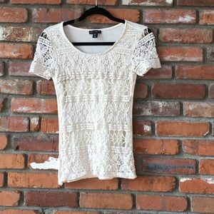 Willi Smith cream crochet top.