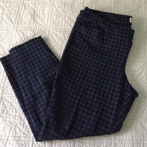 Old Navy Pixie pants navy black houndstooth W14.