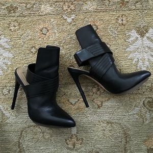 AUTHENTIC BCBG High Heel Booties