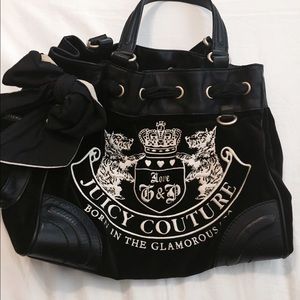Authentic Juicy Couture Purse!