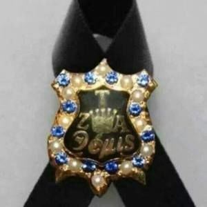 Meet your Posher, Madeline