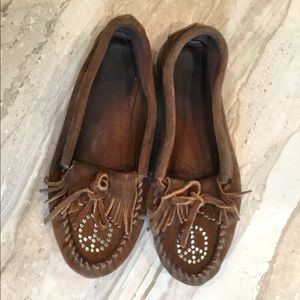 Brown Suede Peace Sign Minnetonka Moccasins Size 8