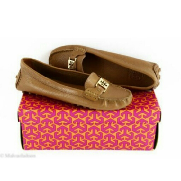 TORY BURCH LOAFERS SIZE 6 NAVY - LAST PAIR! - Picture 2 of 2