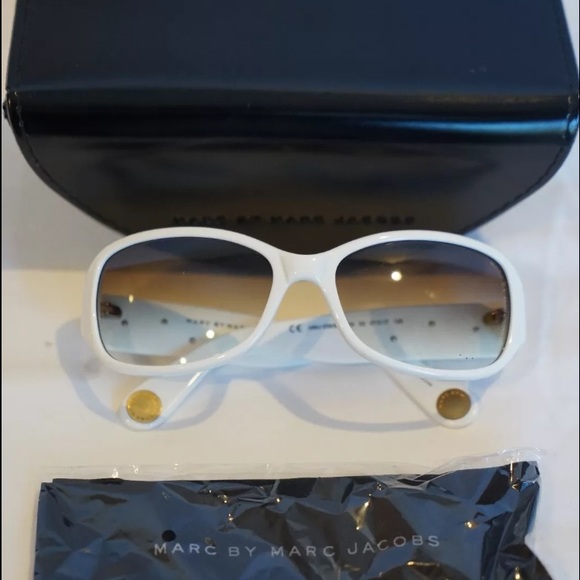 Marc by Marc Jacobs Sunglasses MMJ 038