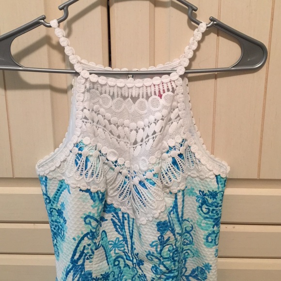 Lilly Pulitzer - Picture 2 of 3