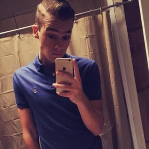 Meet your Posher, Bailey