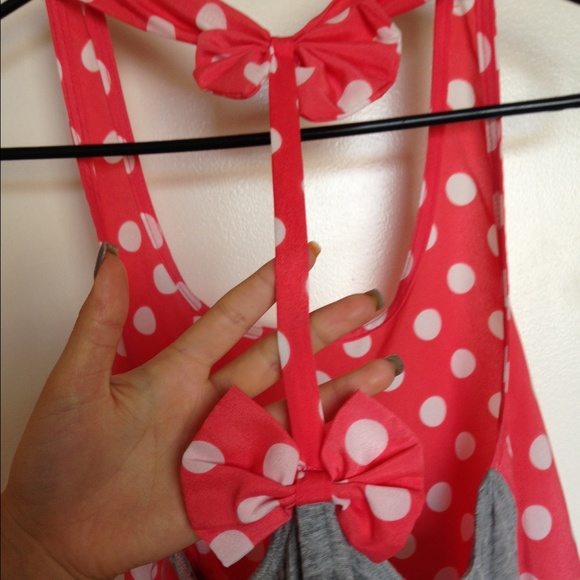 Tanktop - Picture 2 of 3