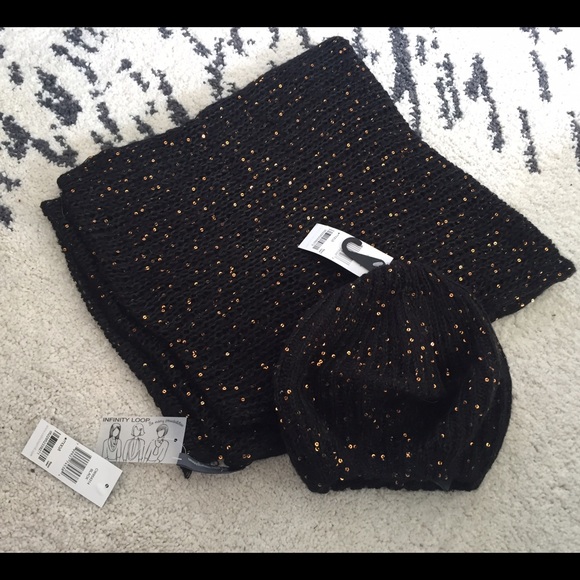 NWT black w/ gold sequins infinity scarf & beanie