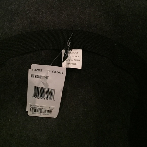 Wool hat - Picture 2 of 2