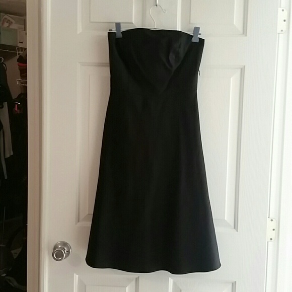 Ann Taylor strapless cocktail dress size 0