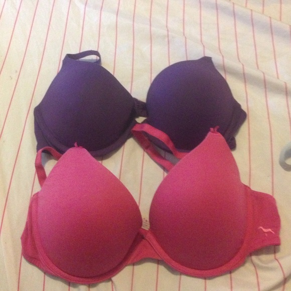 2 36C VS Pink bras