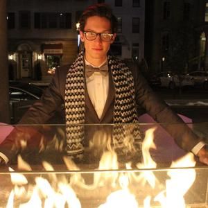 Meet your Posher, Graham